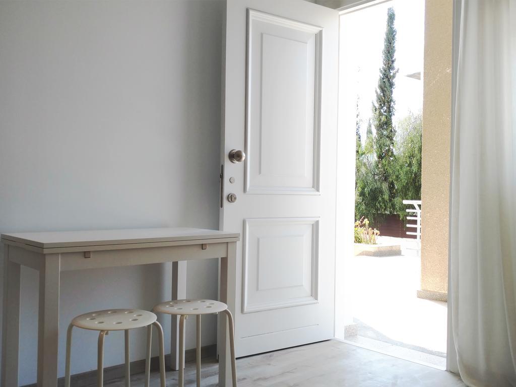 Olosuites Limassol Exterior photo