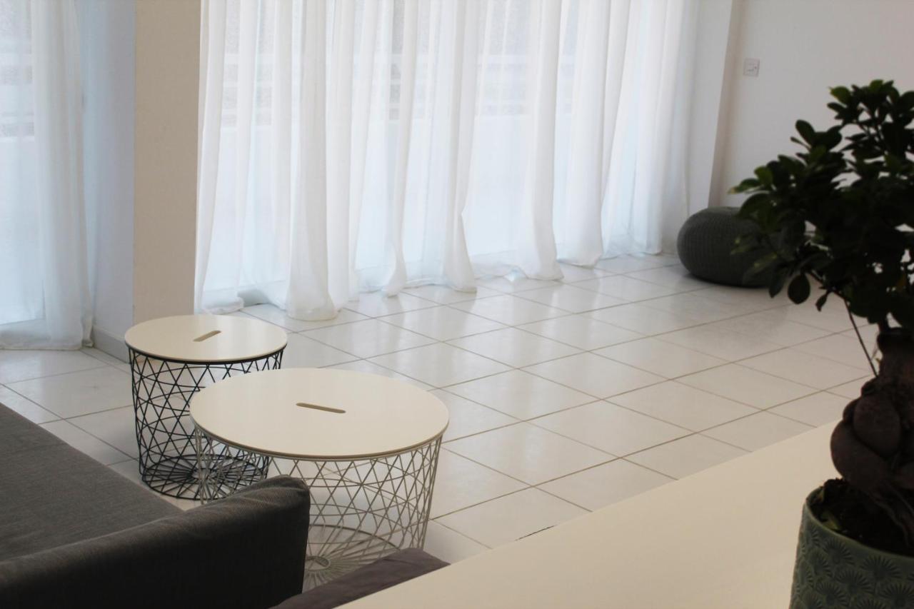 Olosuites Limassol Exterior photo